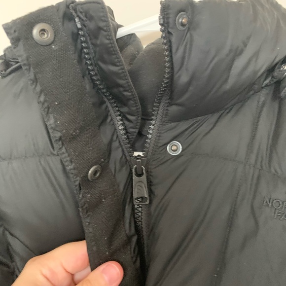 Women’s Northface Parka - Picture 4 of 10